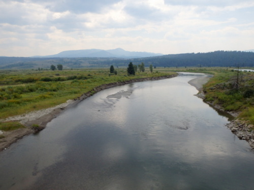 GDMBR: We're crossing Buffalo Fork River.